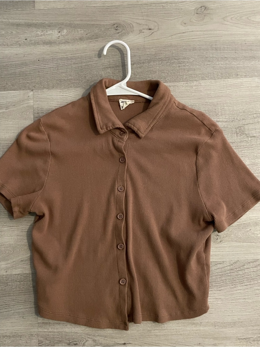 Ardene Brown Short-Sleeve Button-Down Casual Shirt